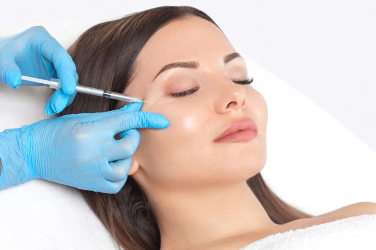 عيادة فيلر الوجه في الامارات