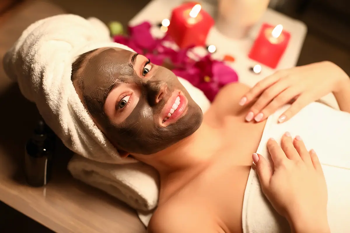 عيادة شوكولاتة للوجه في الامارات